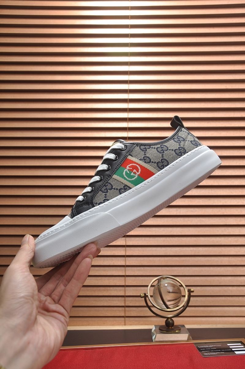 Gucci Low Shoes